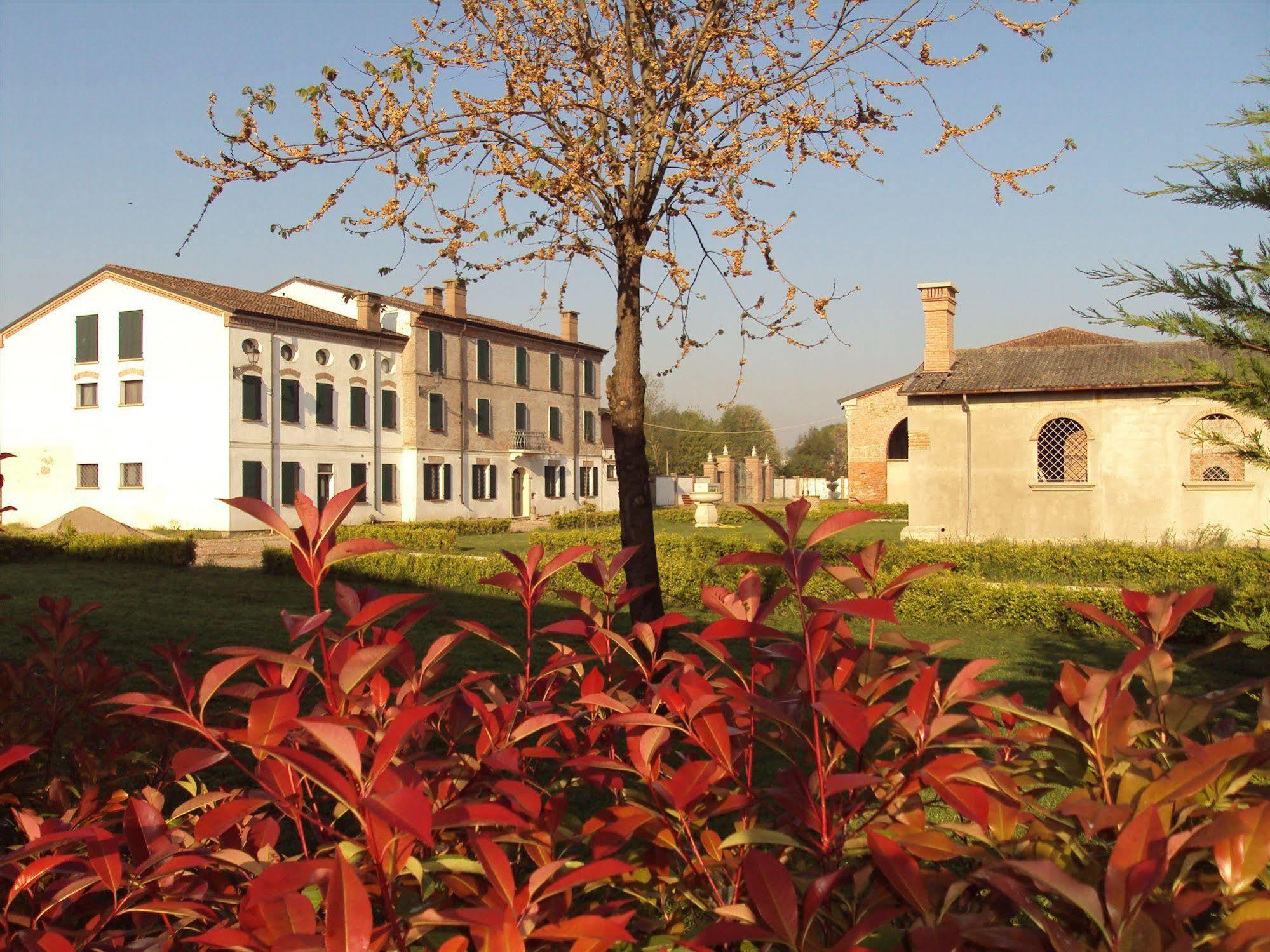 Volivia Relais Bed and Breakfast Pegognaga Buitenkant foto